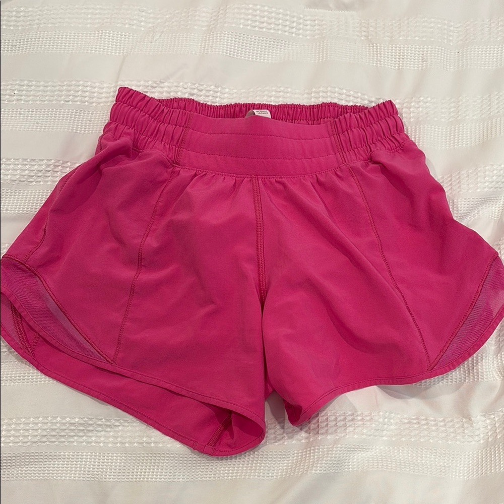 Lululemon Hotty Hot Low Rise Short 4" Sonic Pink- Size 2 - Picture 3 of 5